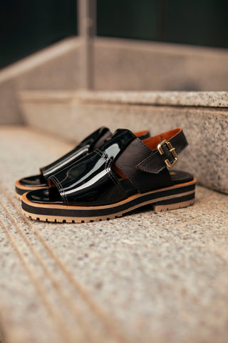 Caroline charol negro