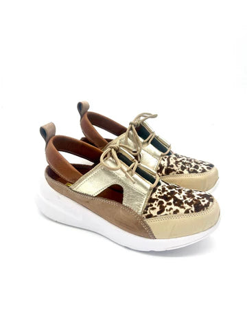 Millie Taupé y Pelo